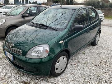 TOYOTA YARIS 1.0  5 porte