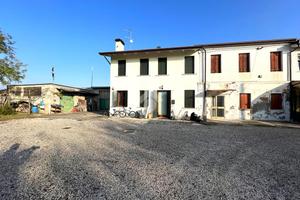 3 LOCALI A VIGONZA