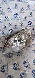 MERCEDES BENZ CLASSE B 180 2010 FARO ANTERIORE SX