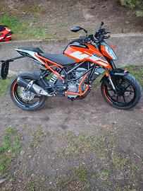 Ktm duke 125