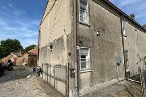 Casa indipendente di 70 m² con 4 locali e box auto