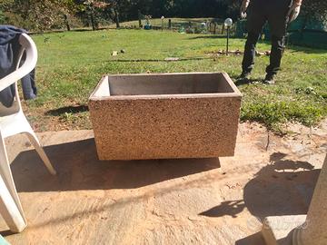 Fioriera in cemento 40 x  80 x 40