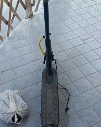 Ricambi monopattino elettrico
