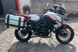 Benelli TRK 702 x PARI AL NUOVO