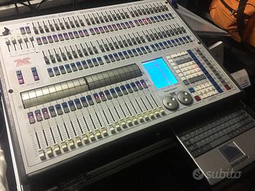 Mixer luci Avolites Pearl Expert dmx