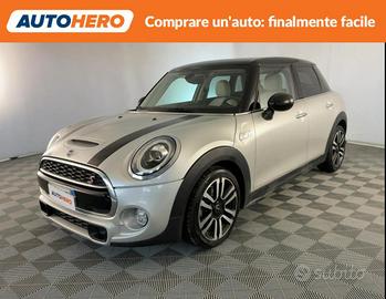 MINI Cooper SD 2.0 Cooper SD aut. 5 porte