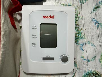 Misuratore pressione medel display