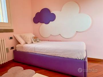 Testata  per letto a forma di nuvola