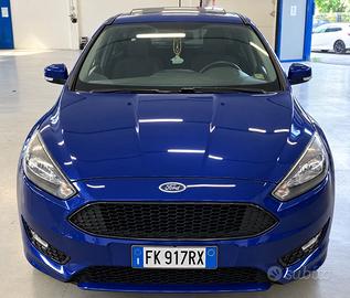 Ford Focus 1.5 TDCi 120 CV ST-Line