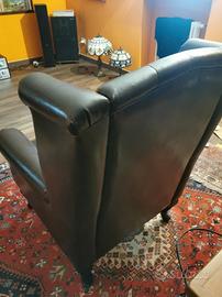 Poltrona tipo Chesterfield 