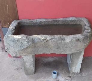 vasche in pietra sedimentaria dura 