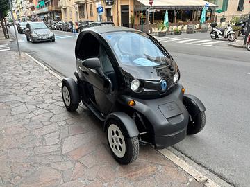 Renault Twizy 45