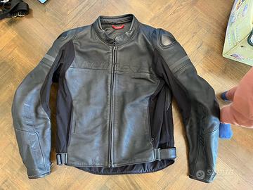 Vend0 Giubbott moto Dainese in pelle PERFETTO 200€