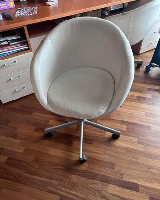 sedia scrivania con rotelle Ikea SKRUVSTA

