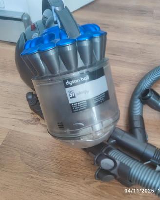aspirapolvere dyson dc 37 allergy