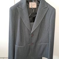 Completo da donna primaverile