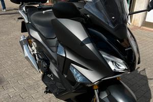 HONDA FORZA 750 2024 km6000 PERFETTO