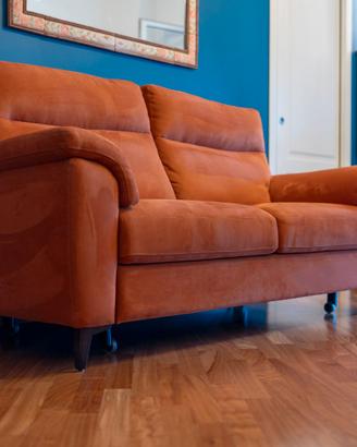 DIVANO DONDI Mod. PUCCINI 3 POSTI + POUF DELFINO