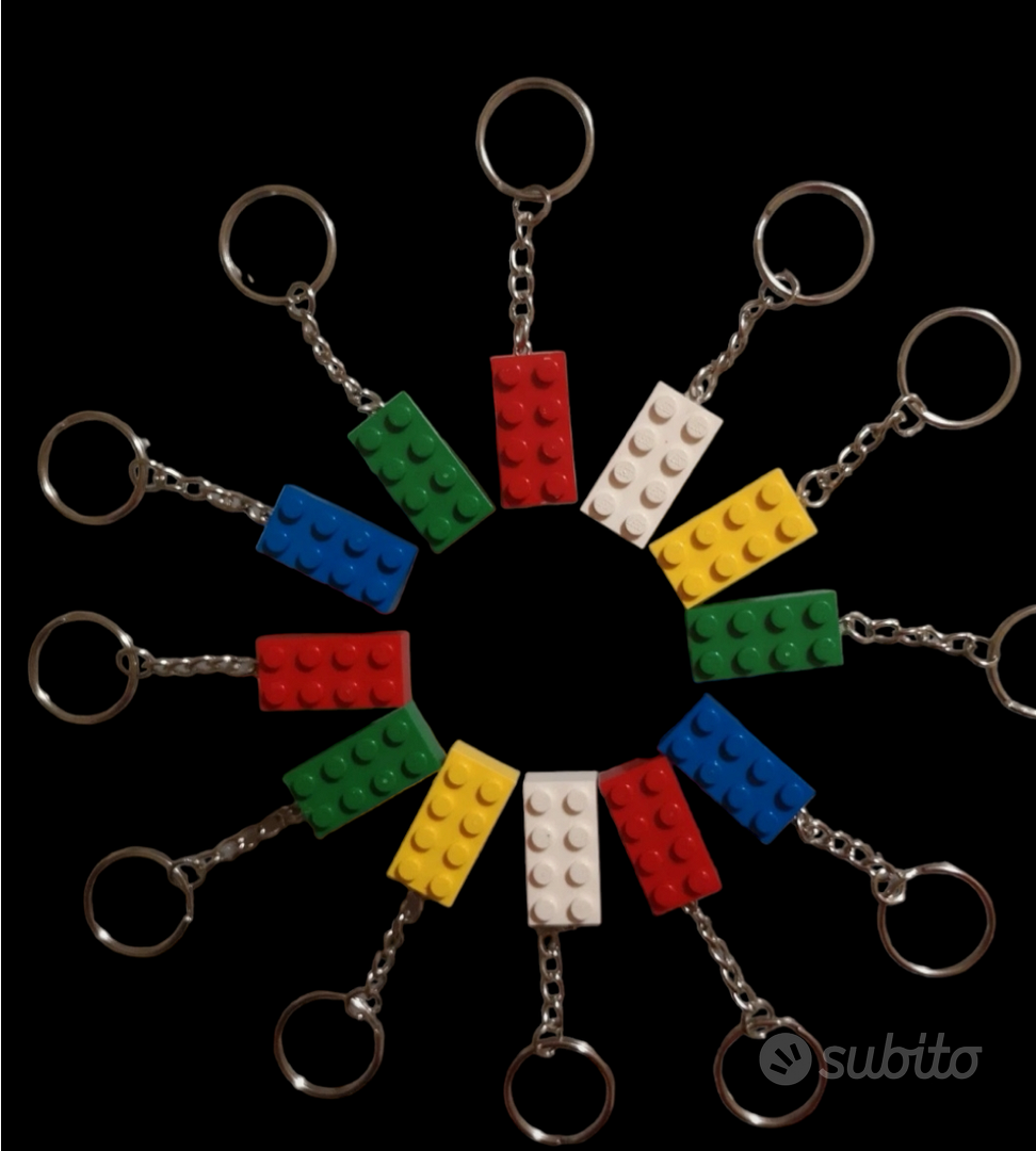 Regalini per feste Portachiavi mattoncino Lego - Tutto per i bambini In  vendita a Caserta
