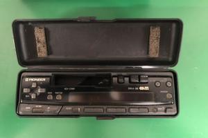 Autoradio Pionier KEH 2730 R & KEH 2700 R