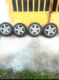 pneumatici invernali hankook 205/55R16 + cerchi