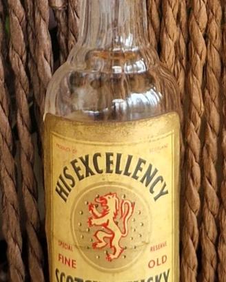Mignon His Excellency Fine Old Scotch Whisky