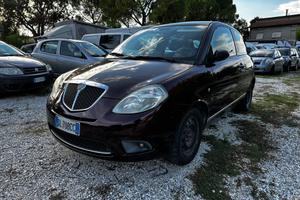 Lancia Ypsilon 1.2 Modamilano