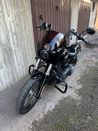 Harley davidson street bob dyna 103 fxdb