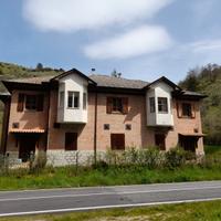 Villa bifamiliare