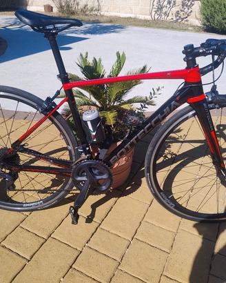 bici da corsa in carbonio 
