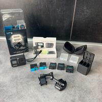 GoPro HERO 8 Black + Accessori - Kit Completo