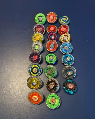 Set da 23 bleyblade+ arena e lanciatori