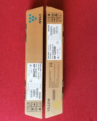2 toner giallo + ciano originali RICOH per MPC2550