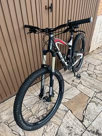 GT sensor expert 27.5 full in carbon