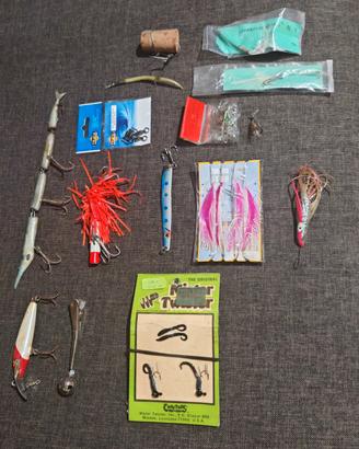 Lotto 14 Esche artificiali Minnow per la pesca 