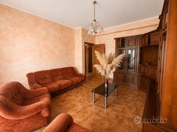 Palazzetto indipendente su due livelli