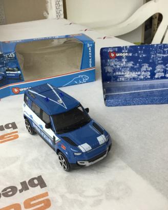 Defender a 110 Bburago polizia  1.43