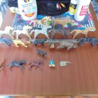 Collezione di animali vintage in plastica permu:to