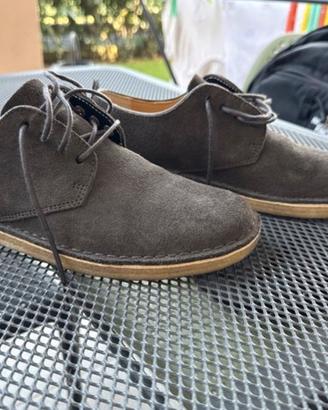 Scarpe Clarks Desert Boot in Suede verde