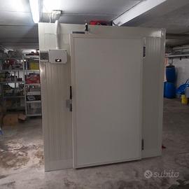 Cella frigo nuova 2 metri x 2,2 metri