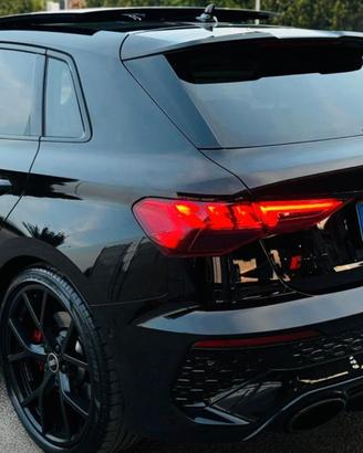 Audi RS3 TOTAL BLACK TETTO APRIBILE PERMUTE 333612