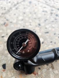 pompa ammortizzatori mtb