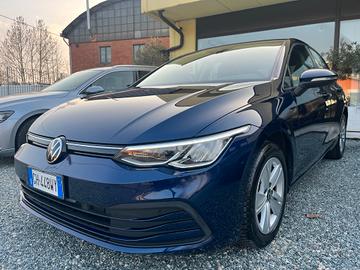 Volkswagen Golf 2.0 TDI DSG Life 02/2022 KM 81156