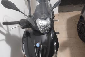 piaggio Beverly 
