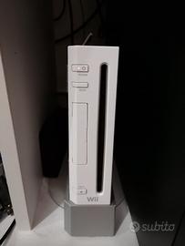 wii consolle +componenti e giochi