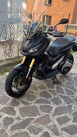 Honda xadv 750