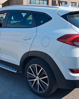 HYUNDAI Tucson 1.7 CRDi Comfort