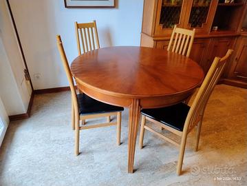 Tavolo tondo in legno