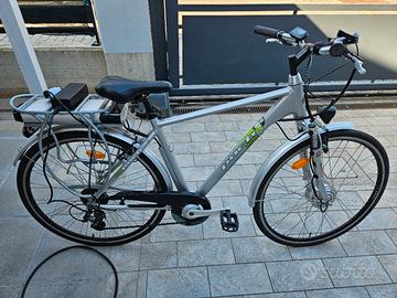Puch going a pedalata servono assistita