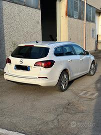 Opel astra j motore nuovo